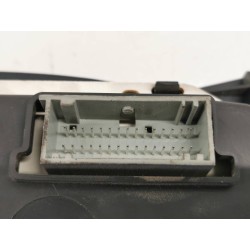 Recambio de cuadro instrumentos para renault trafic combi (ab 4.01) 1.9 diesel referencia OEM IAM 8200252449A  