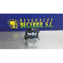 Recambio de mando elevalunas delantero derecho para renault scenic ii 1.5 dci diesel referencia OEM IAM   