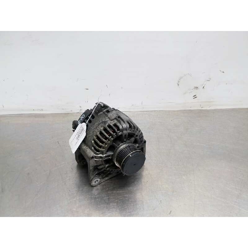 Recambio de alternador para dacia sandero podium referencia OEM IAM 8200667608 Recambio de alternador para dacia sandero podium referencia OEM IAM 8200667608