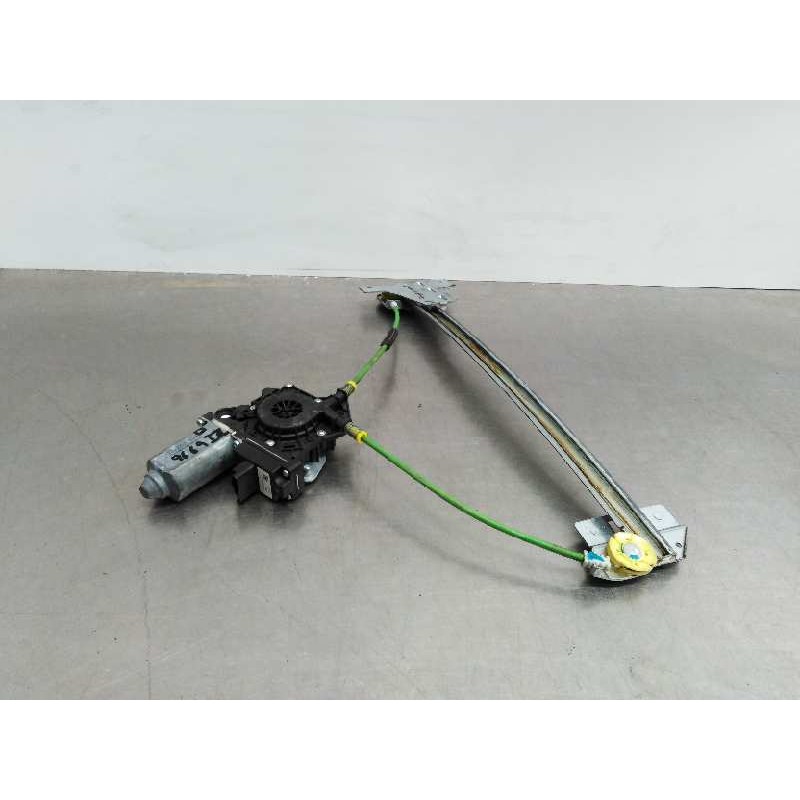 Recambio de elevalunas delantero izquierdo para fiat ulysse (179) 2.2 jtd emotion referencia OEM IAM Recambio de elevalunas delantero izquierdo para fiat ulysse (179) 2.2 jtd emotion referencia OEM IAM