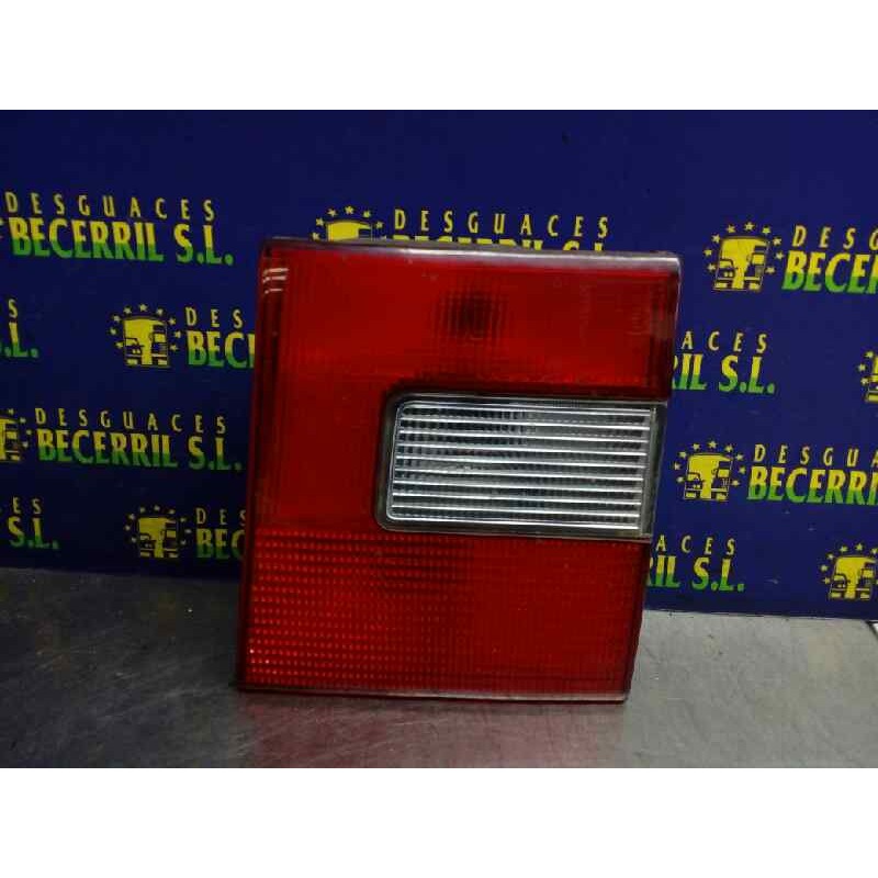 Recambio de piloto trasero central derecho para citroen evasion 1.9 td x referencia OEM IAM Recambio de piloto trasero central derecho para citroen evasion 1.9 td x referencia OEM IAM