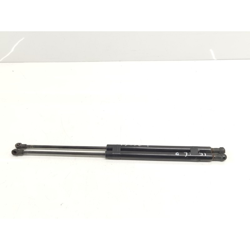 Recambio de amortiguadores maletero/ porton para fiat panda (169) 1.2 8v alessi referencia OEM IAM 46827091 Recambio de amortiguadores maletero/ porton para fiat panda (169) 1.2 8v alessi referencia OEM IAM 46827091