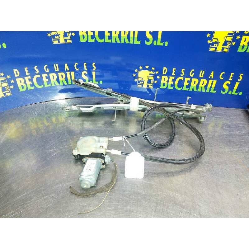 Recambio de elevalunas delantero derecho para renault megane ii berlina 3p luxe dynamique referencia OEM IAM Recambio de elevalunas delantero derecho para renault megane ii berlina 3p luxe dynamique referencia OEM IAM