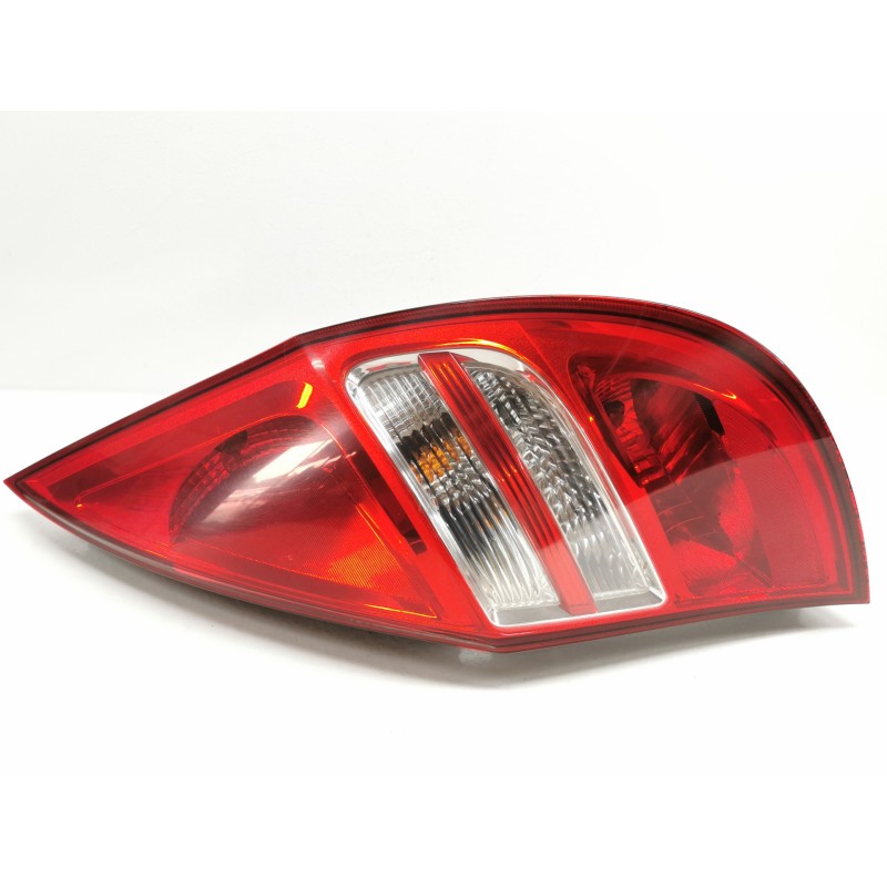 Recambio de piloto trasero derecho para hyundai i30 comfort referencia OEM IAM Recambio de piloto trasero derecho para hyundai i30 comfort referencia OEM IAM