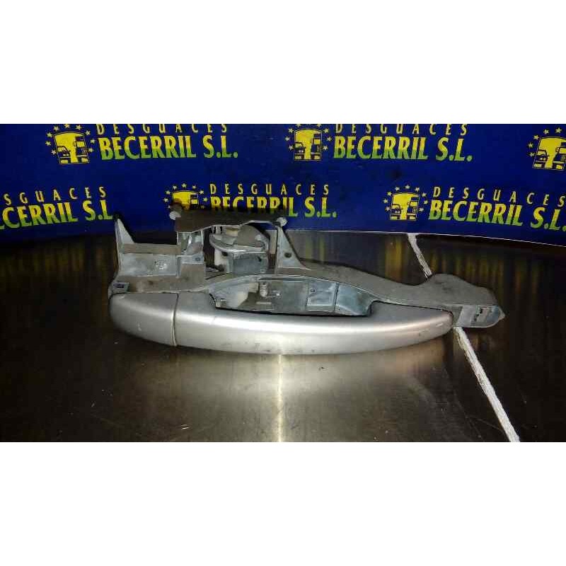 Recambio de maneta exterior delantera derecha para peugeot 207 sport referencia OEM IAM Recambio de maneta exterior delantera derecha para peugeot 207 sport referencia OEM IAM