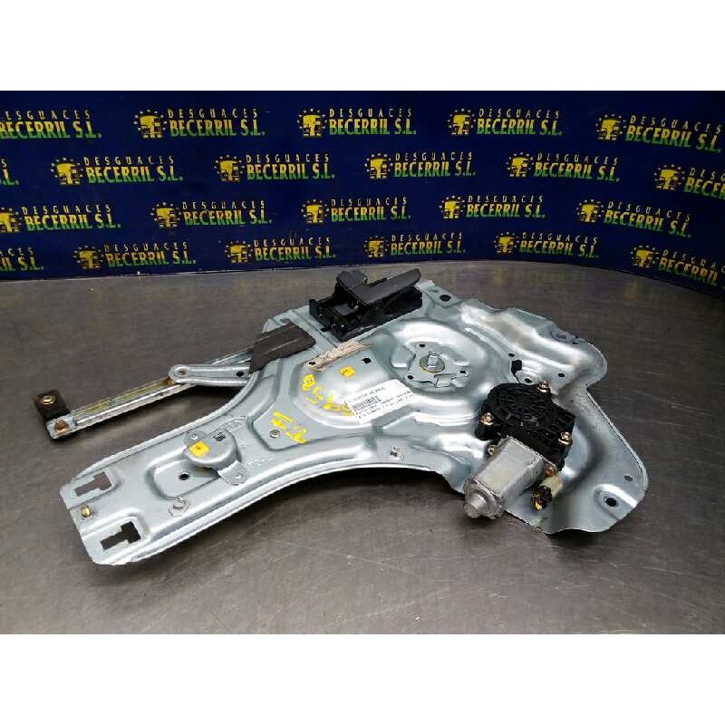 Recambio de elevalunas trasero izquierdo para kia cerato 1.5 lx crdi familiar (5-ptas.) referencia OEM IAM Recambio de elevalunas trasero izquierdo para kia cerato 1.5 lx crdi familiar (5-ptas.) referencia OEM IAM