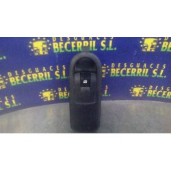 Recambio de mando elevalunas delantero derecho para renault scenic ii luxe privilege referencia OEM IAM 8200315027  