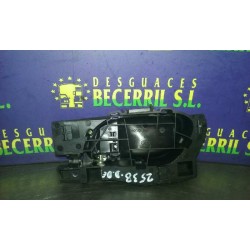 Recambio de maneta interior delantera derecha para peugeot 308 confort referencia OEM IAM 9660525380  