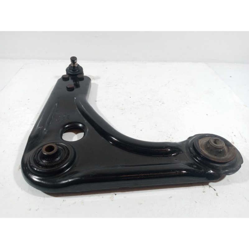 Recambio de brazo suspension inferior delantero derecho para ford ka (ccq) básico referencia OEM IAM Recambio de brazo suspension inferior delantero derecho para ford ka (ccq) básico referencia OEM IAM