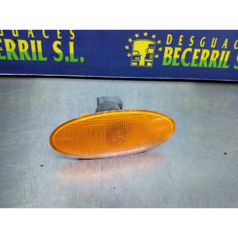 Recambio de piloto lateral izquierdo para fiat punto berlina (176) 55 sole referencia OEM IAM Recambio de piloto lateral izquierdo para fiat punto berlina (176) 55 sole referencia OEM IAM