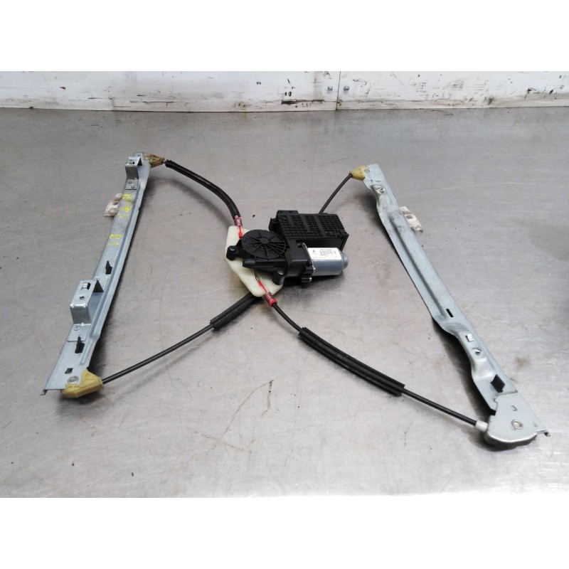 Recambio de elevalunas delantero derecho para citroen c4 picasso sx referencia OEM IAM 9682495880 Recambio de elevalunas delantero derecho para citroen c4 picasso sx referencia OEM IAM 9682495880