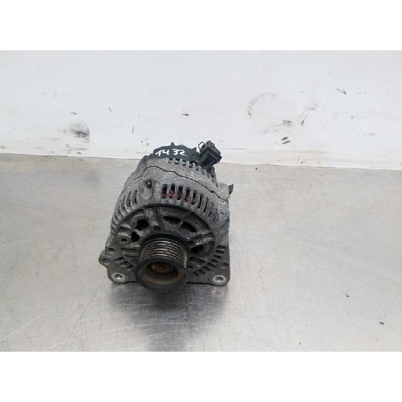 Recambio de alternador para seat ibiza (6k) hit referencia OEM IAM 028903025Q 0123320007 Recambio de alternador para seat ibiza (6k) hit referencia OEM IAM 028903025Q 0123320007