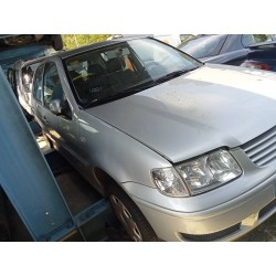 volkswagen polo berlina (6n2) del año 2000