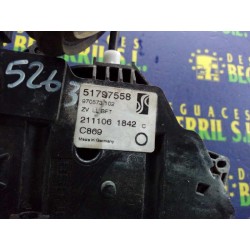 Recambio de cerradura puerta delantera derecha para fiat grande punto (199) 1.3 16v multijet active (55kw) referencia OEM IAM   