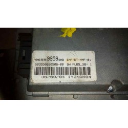 Recambio de pantalla multifuncion para peugeot 407 sw referencia OEM IAM 9655995980  