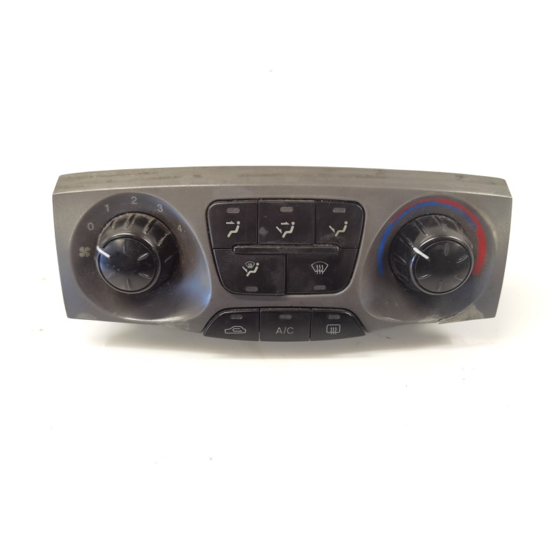 Recambio de mando calefaccion / aire acondicionado para hyundai trajet (fo) 2.0 crdi gls referencia OEM IAM 972503AXXX Recambio de mando calefaccion / aire acondicionado para hyundai trajet (fo) 2.0 crdi gls referencia OEM IAM 972503AXXX
