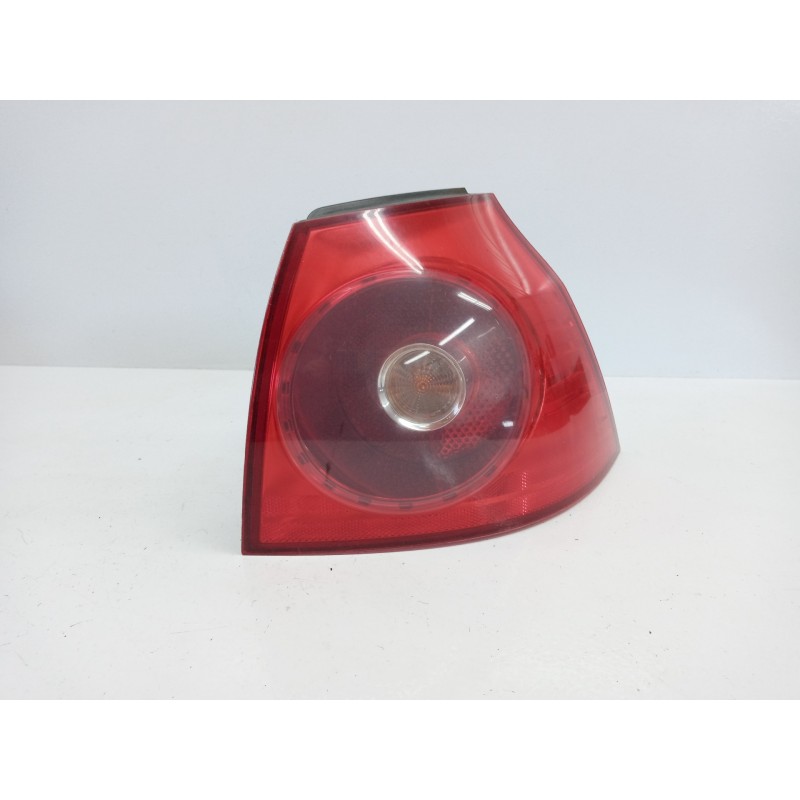 Recambio de piloto trasero derecho para volkswagen golf v berlina (1k1) igolf referencia OEM IAM Recambio de piloto trasero derecho para volkswagen golf v berlina (1k1) igolf referencia OEM IAM