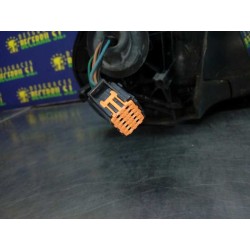 Recambio de retrovisor derecho para peugeot 206 berlina xs referencia OEM IAM 8154JC  