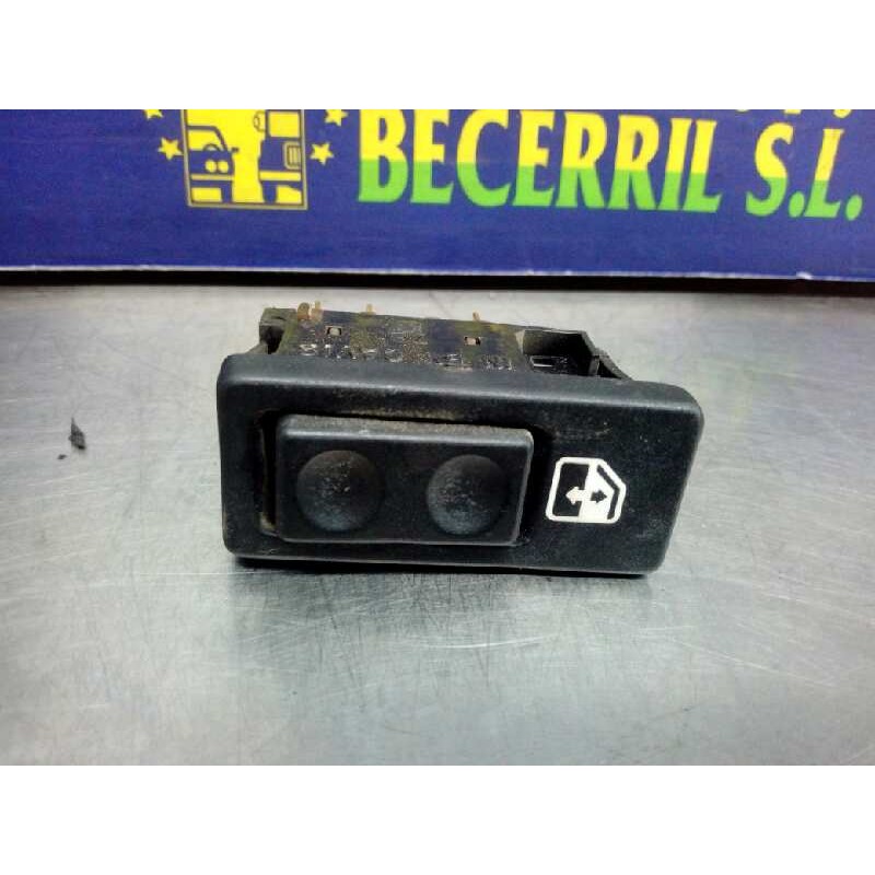 Recambio de mando elevalunas delantero derecho para fiat regata berlina 70 es referencia OEM IAM Recambio de mando elevalunas delantero derecho para fiat regata berlina 70 es referencia OEM IAM