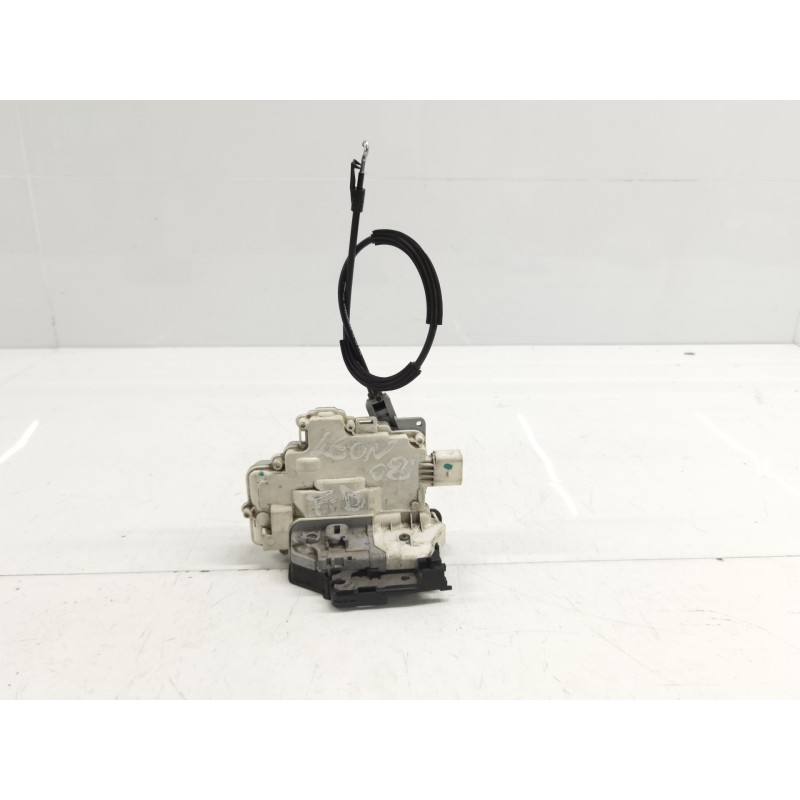 Recambio de cerradura puerta trasera derecha para seat leon (1p1) reference referencia OEM IAM Recambio de cerradura puerta trasera derecha para seat leon (1p1) reference referencia OEM IAM