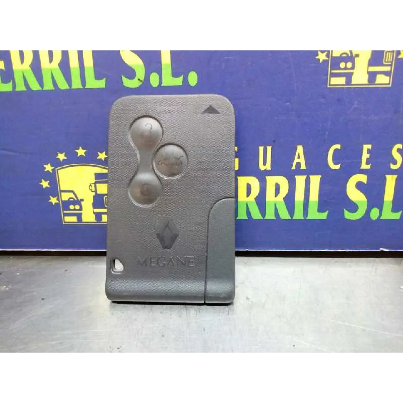 Recambio de tarjeta para renault megane ii classic berlina referencia OEM IAM Recambio de tarjeta para renault megane ii classic berlina referencia OEM IAM