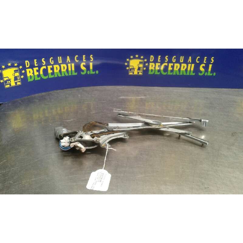 Recambio de elevalunas trasero izquierdo para subaru legacy familiar/outback b13 (bp) 2.0 sw referencia OEM IAM Recambio de elevalunas trasero izquierdo para subaru legacy familiar/outback b13 (bp) 2.0 sw referencia OEM IAM