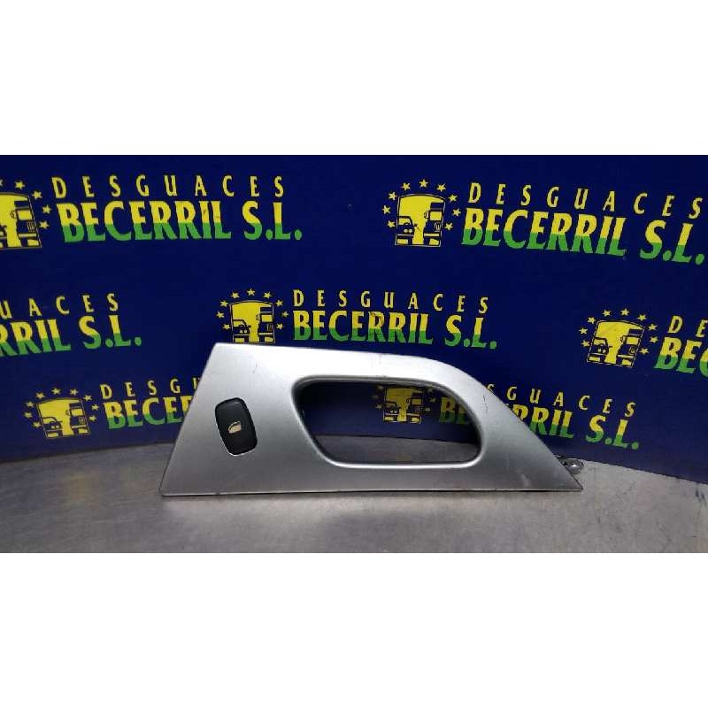Recambio de mando elevalunas trasero derecho para peugeot 407 sw premium referencia OEM IAM 96360166XT Recambio de mando elevalunas trasero derecho para peugeot 407 sw premium referencia OEM IAM 96360166XT