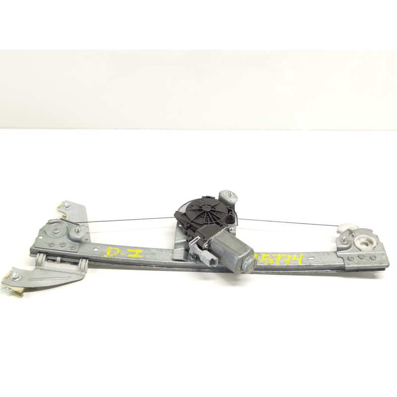 Recambio de elevalunas delantero izquierdo para peugeot 107 urban move referencia OEM IAM 400843B Recambio de elevalunas delantero izquierdo para peugeot 107 urban move referencia OEM IAM 400843B