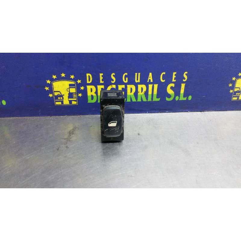 Recambio de mando elevalunas trasero izquierdo para peugeot 407 st sport referencia OEM IAM 96360166 Recambio de mando elevalunas trasero izquierdo para peugeot 407 st sport referencia OEM IAM 96360166