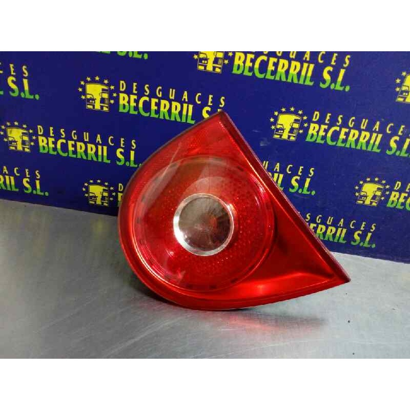 Recambio de piloto trasero central izquierdo para volkswagen golf v berlina (1k1) highline referencia OEM IAM   