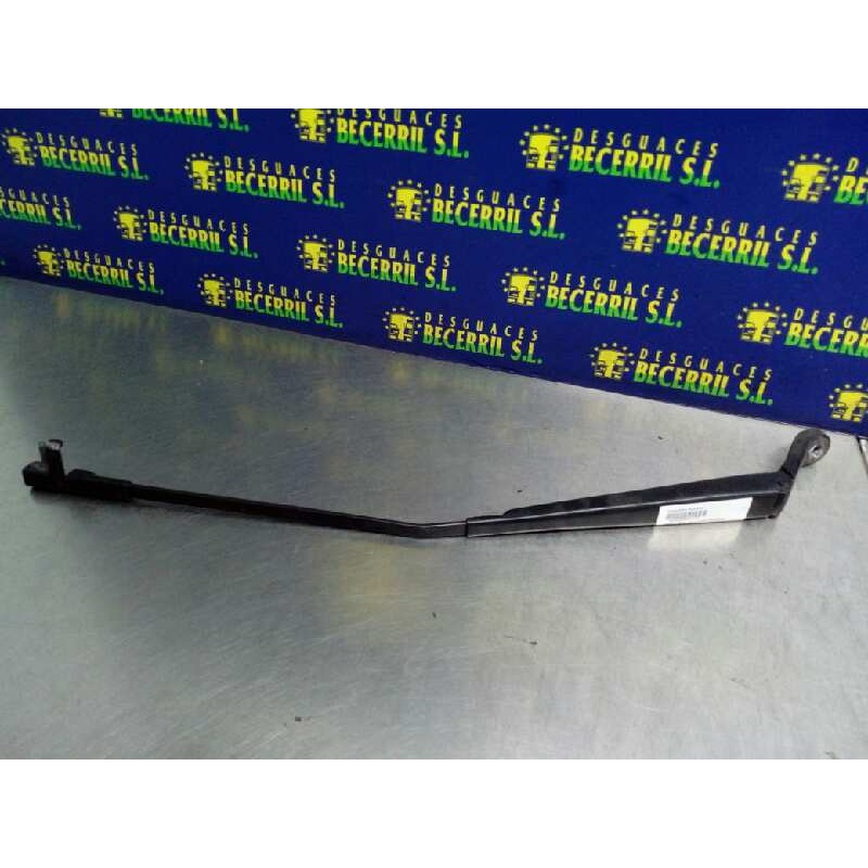 Recambio de brazo limpia delantero izquierdo para peugeot 407 sw referencia OEM IAM   