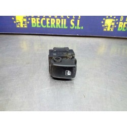 Recambio de mando elevalunas trasero derecho para kia sportage active 4x4 referencia OEM IAM 935801F510FKZ  