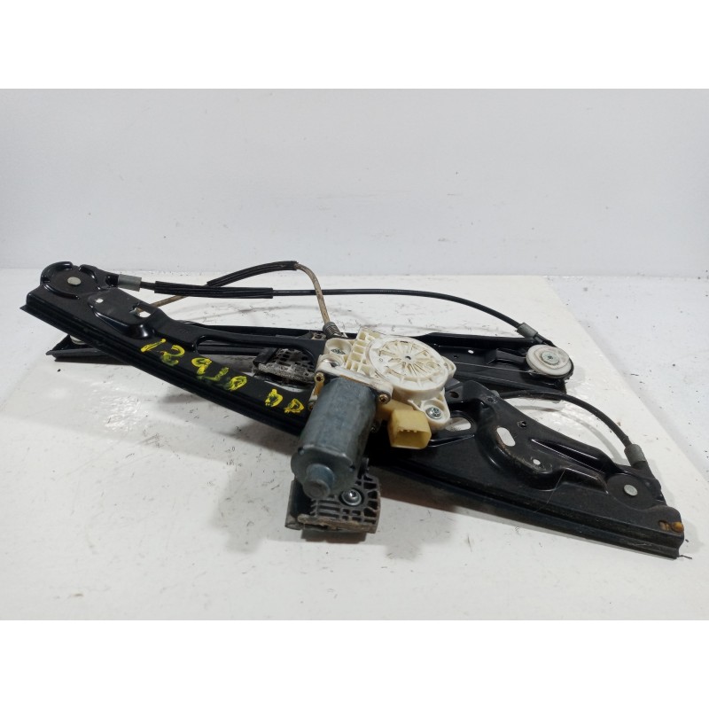 Recambio de elevalunas delantero derecho para mercedes clase e (w211) familiar 320 t (211.265) referencia OEM IAM Recambio de elevalunas delantero derecho para mercedes clase e (w211) familiar 320 t (211.265) referencia OEM IAM