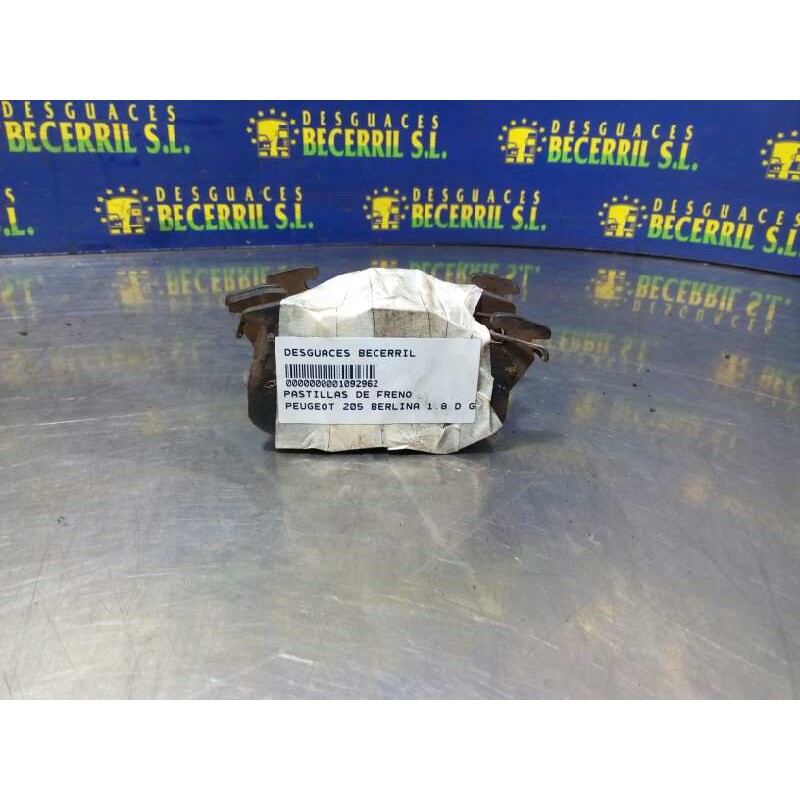 Recambio de pastillas de freno delanteras para peugeot 205 berlina 1.8 d generation referencia OEM IAM Recambio de pastillas de freno delanteras para peugeot 205 berlina 1.8 d generation referencia OEM IAM