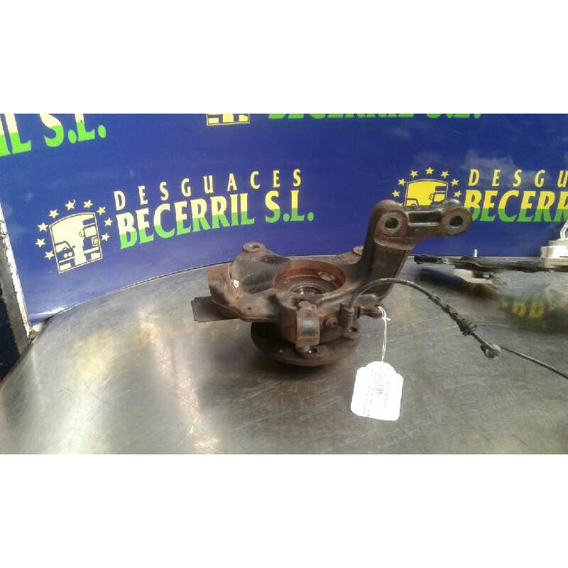 Recambio de mangueta delantera derecha para renault megane iii berlina 5 p life referencia OEM IAM Recambio de mangueta delantera derecha para renault megane iii berlina 5 p life referencia OEM IAM