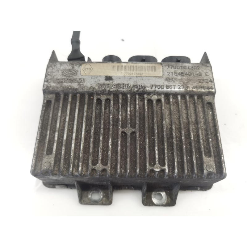 Recambio de centralita motor uce para renault laguna (b56) 2.0 d rn (b56f/g) referencia OEM IAM 7700107302 7700867279 Recambio de centralita motor uce para renault laguna (b56) 2.0 d rn (b56f/g) referencia OEM IAM 7700107302 7700867279