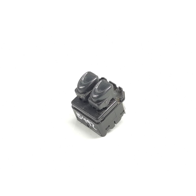 Recambio de mando elevalunas delantero izquierdo para chevrolet matiz s referencia OEM IAM Recambio de mando elevalunas delantero izquierdo para chevrolet matiz s referencia OEM IAM