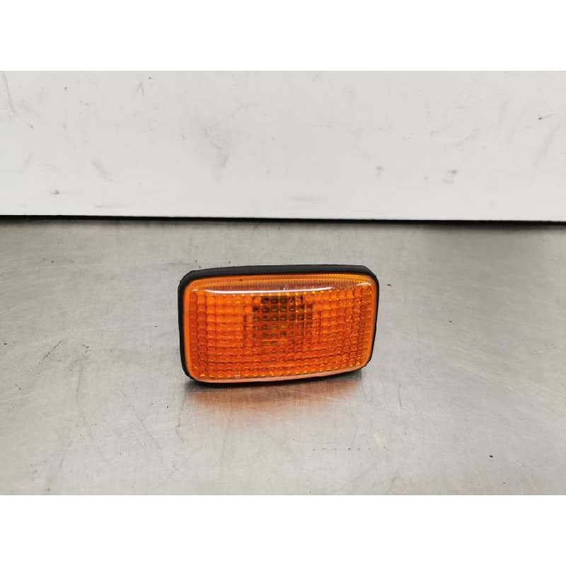 Recambio de piloto lateral derecho para nissan x-trail (t30) outdoor referencia OEM IAM Recambio de piloto lateral derecho para nissan x-trail (t30) outdoor referencia OEM IAM