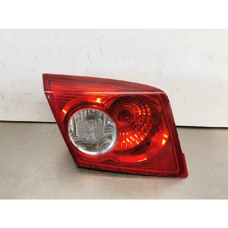 Recambio de piloto trasero central izquierdo para chevrolet lacetti sx referencia OEM IAM   