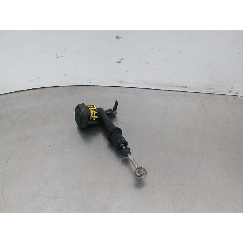Recambio de bomba embrague para iveco daily caja cerrada (2006 =>) caja cerrada techo alto 35s... batalla 3300 referencia OEM IA Recambio de bomba embrague para iveco daily caja cerrada (2006 =>) caja cerrada techo alto 35s... batalla 3300 referencia OEM IA