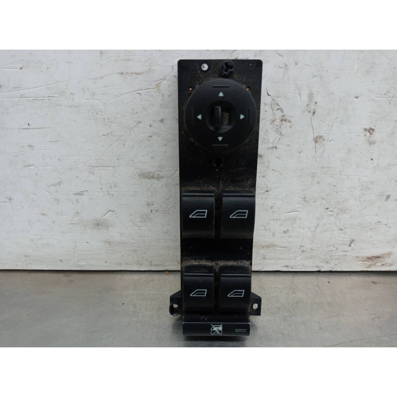 Recambio de mando elevalunas delantero izquierdo para ford focus berlina (cap) ambiente (d) referencia OEM IAM 3M5T14A132AF Recambio de mando elevalunas delantero izquierdo para ford focus berlina (cap) ambiente (d) referencia OEM IAM 3M5T14A132AF